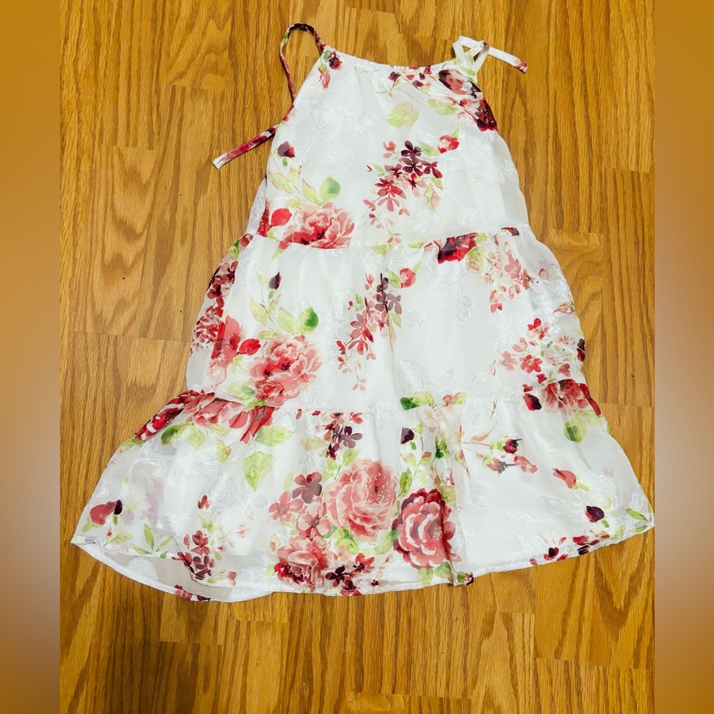 Girls dress
